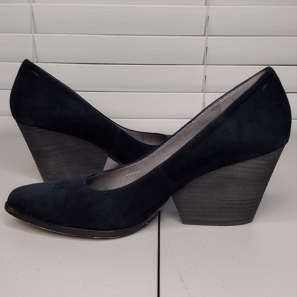 Eileen Fisher Hawk Suede Business Office Block Wedge Heel Pointed Toe Pumps 8.5 - Picture 6 of 15